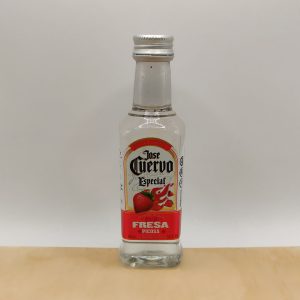 Tequila José Cuervo Fresa Picosa 50ml